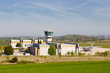 AÉROPORT DE CASTRES-MAZAMET