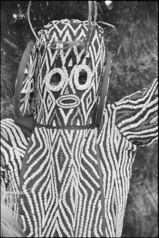 Daniel Broussous - Danses Bamiléké - vers 1950 - coll Defap