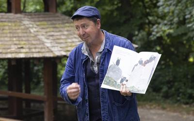 Partir en Livre 2023 avec le Colporteur d'histoires Grégoire Albisetti